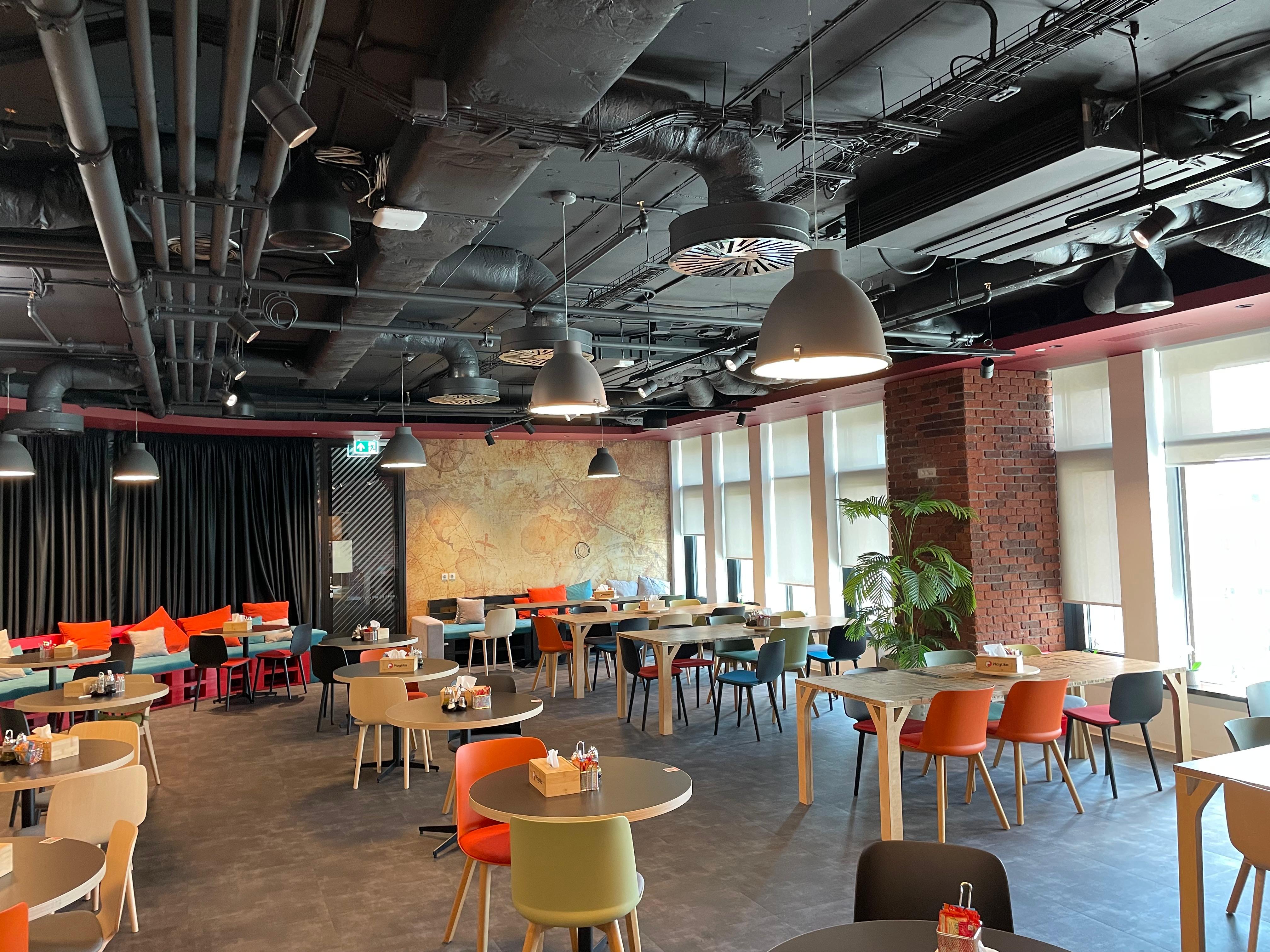 Sistem audio profesional în spațiile Playtika București